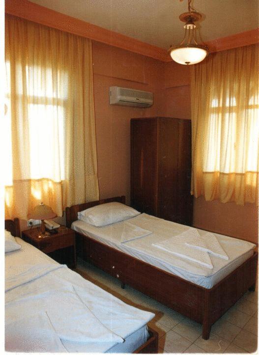 Holiday World Hotel Alanya Oda fotoğraf