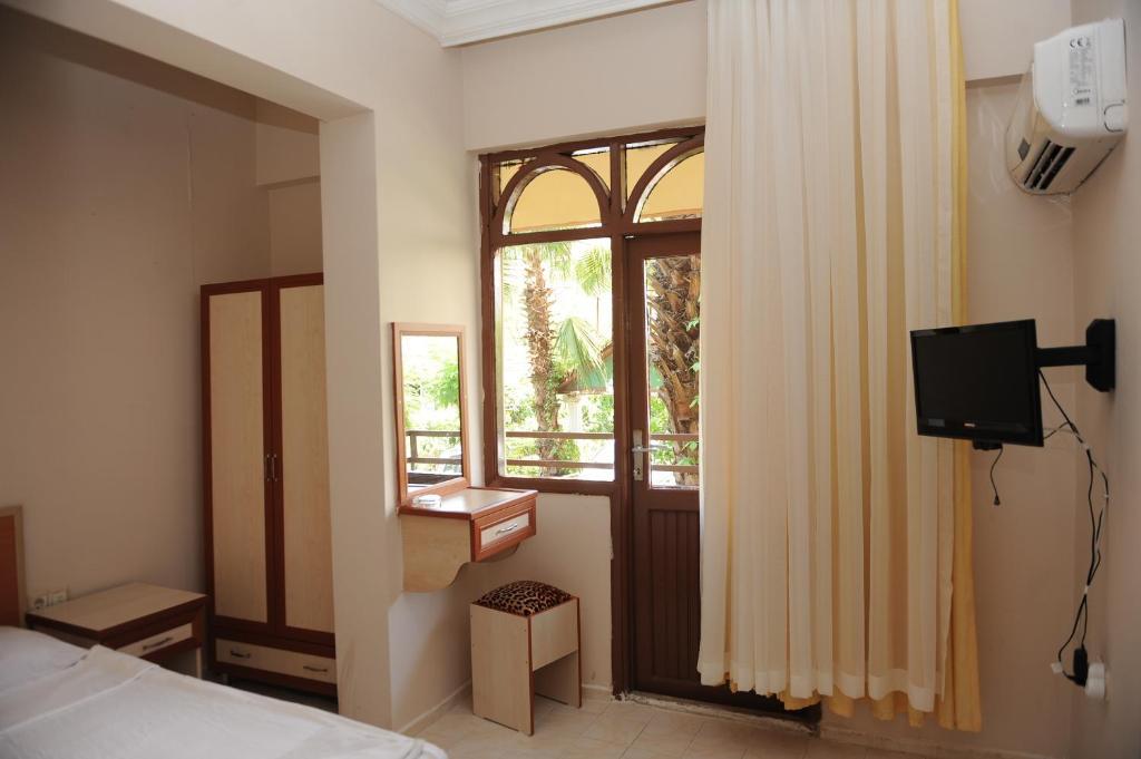 Holiday World Hotel Alanya Oda fotoğraf